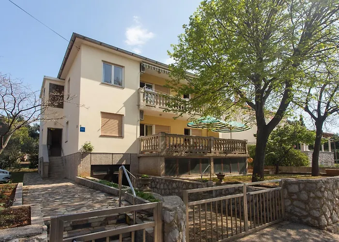 Lejlighed S Velikim Dvoristem *