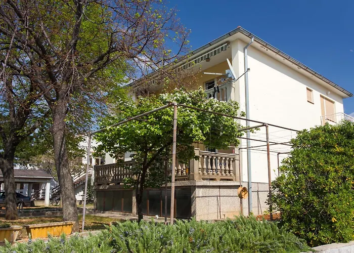 S Velikim Dvoristem Lejlighed